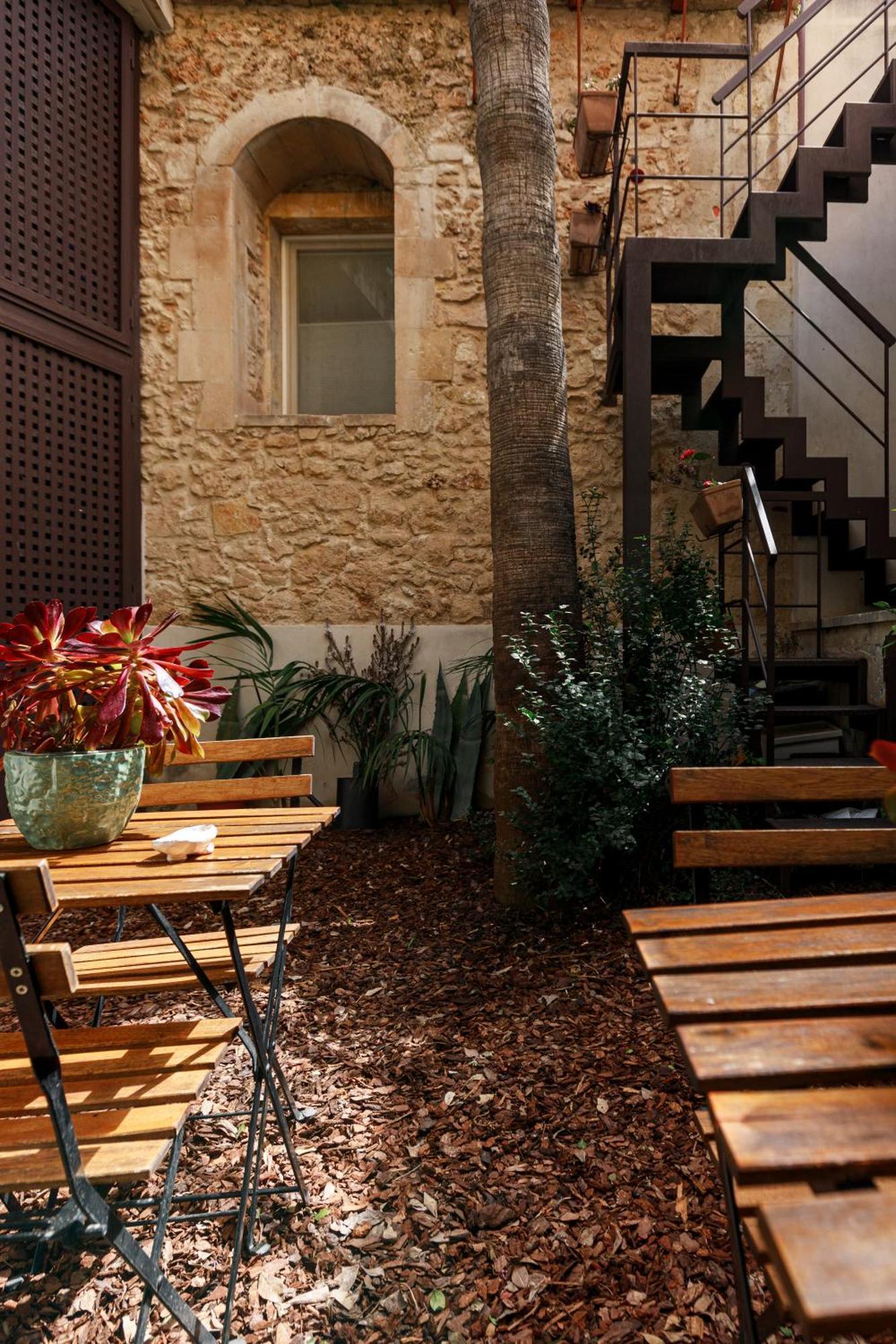 Embrace Sicily Guest House Noto Exterior photo